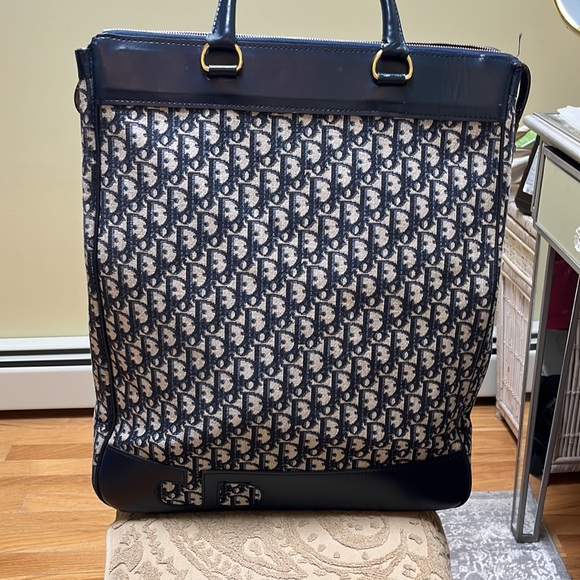 Like New !! Christian Dior travel  bag - Picture 2 of 14